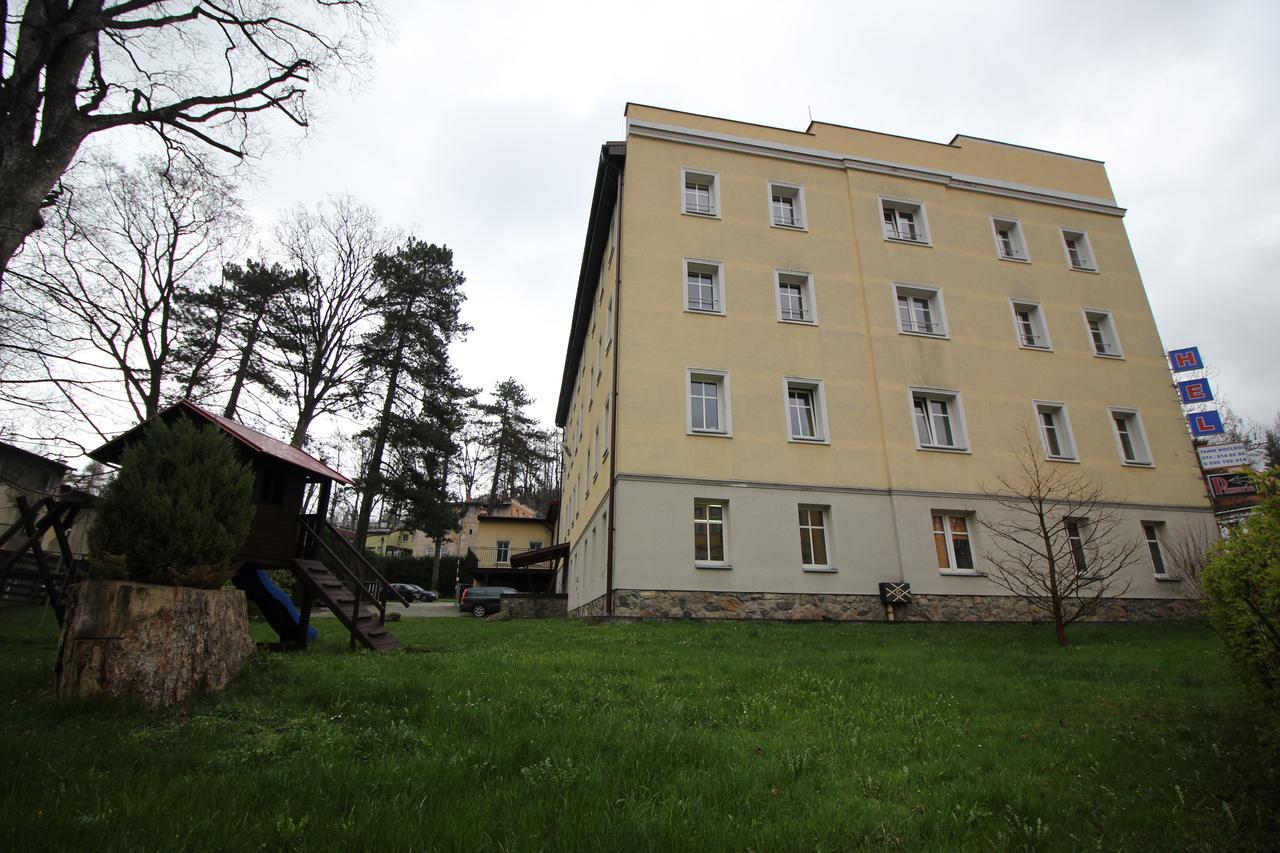 Hotel Osrodek Wypoczynkowy Hel Lądek-Zdrój Exteriér fotografie